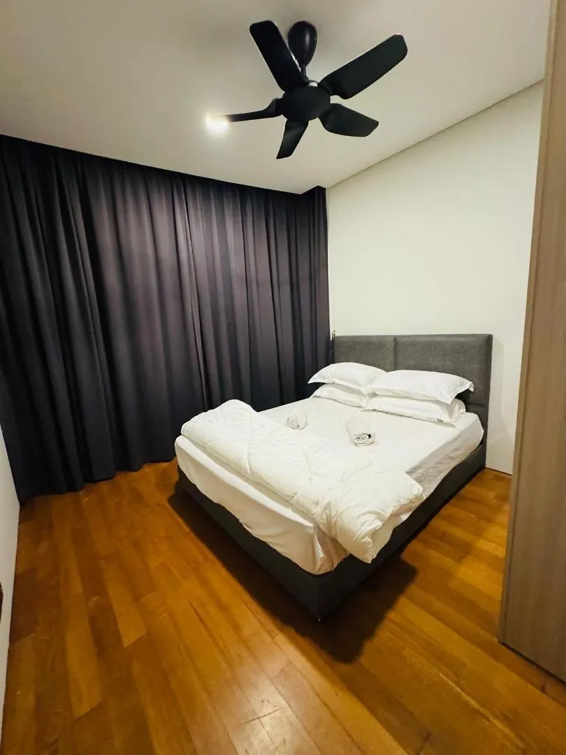 Urban Comfy Home At Skysuites Near Klcc Complimentary Breakfast كوالالمبور